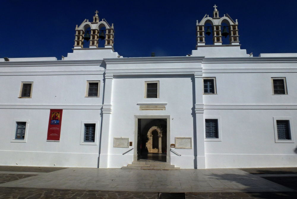 Ekatontapyliani - kostel sto bran