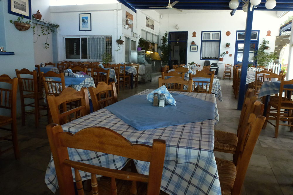 Velmi příjemná taverna Katerina s výbornou tradiční kuchyní na nábřeží u pláže Livadia